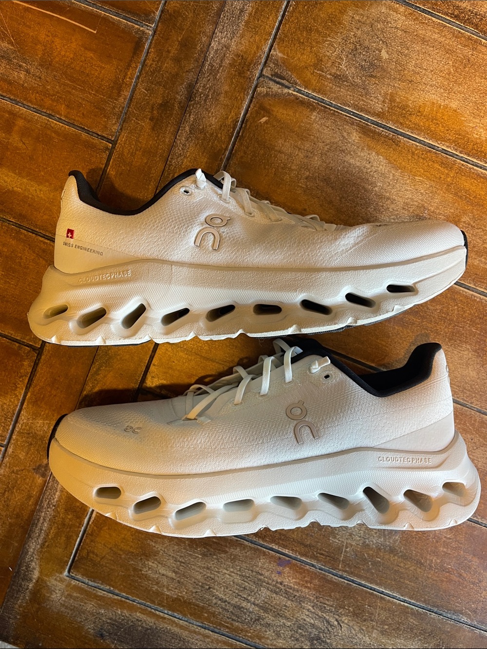 On Running White Cloudtilt Athletic Running Shoes